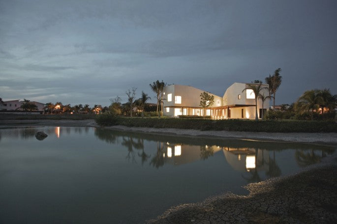 Contemporary SC PTV House, Mexico