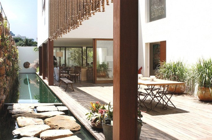 Ultra-Chic Casa d’Agua, Brazil