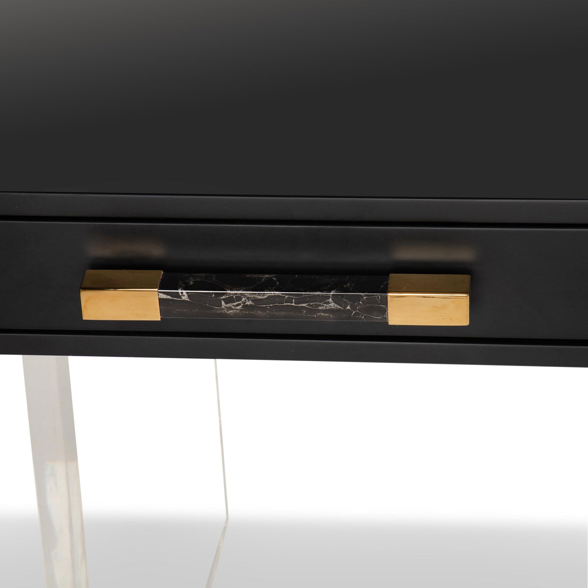 Italia Desk