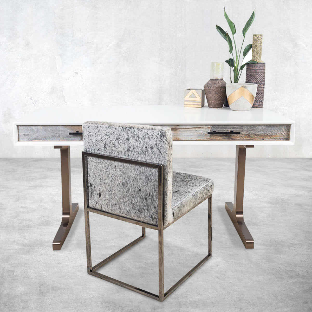 Modern Desks - Lucite, White Lacquer, Wood & More - ModShop