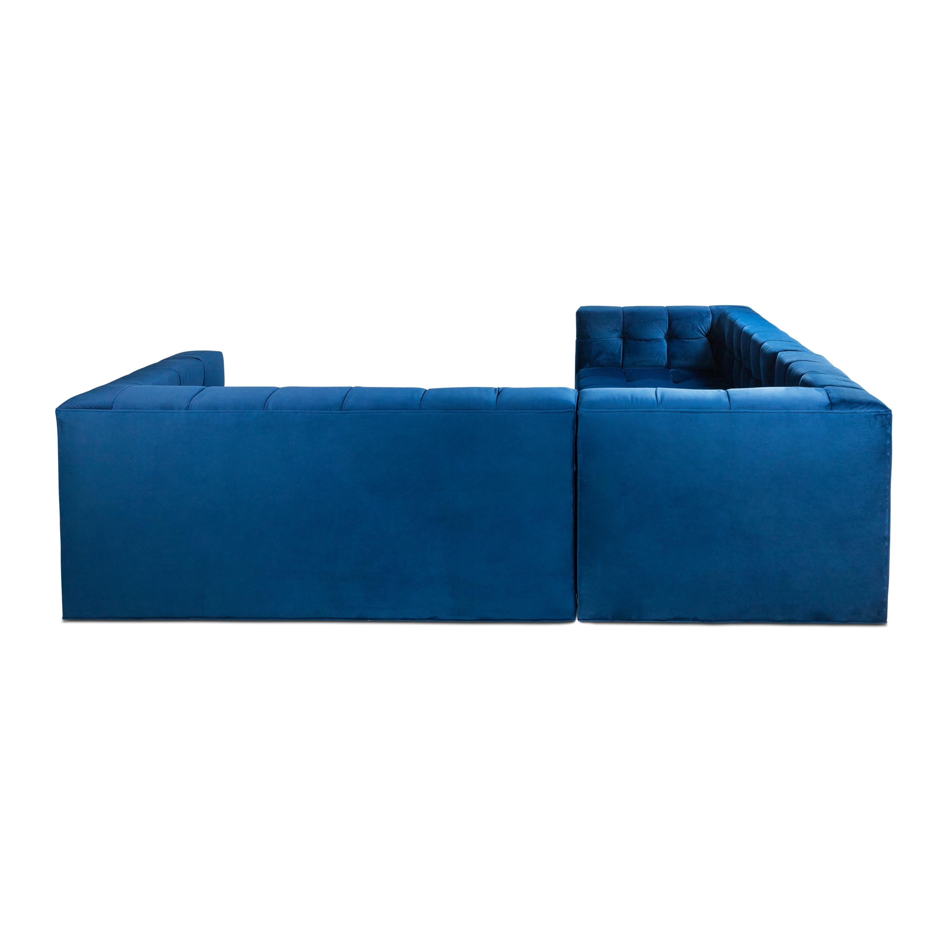 Delano Sectional Sofa with Chaise by Pianca • room service 360°