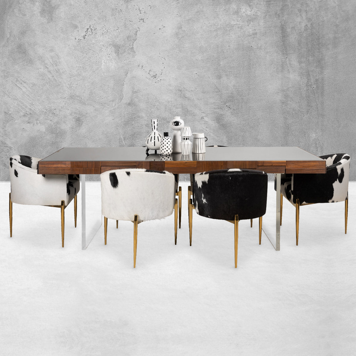Kubist Dining Table with Plinth Lucite Legs
